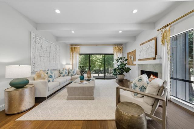 27464 Altamont Road, Los Altos Hills CA: https://media.crmls.org/mediaz/d9522597-6968-4bb8-b256-29fcf4e9d6d5.jpg