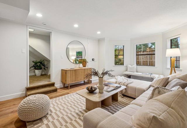 Image 38 of 58 For 3938 Oakmore Rd