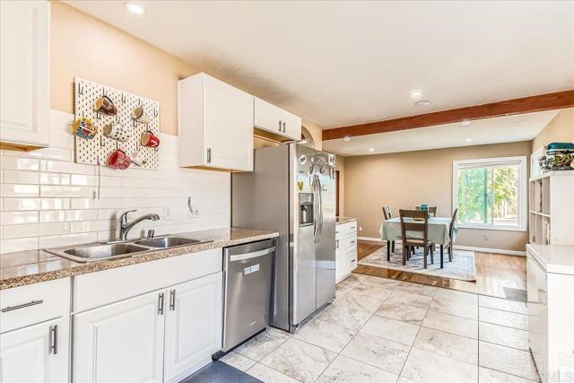 Image 11 of 34 For 9259 Brookside Circle