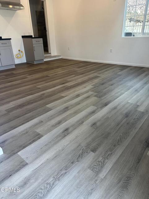 1441 N Carmelita Avenue, Los Angeles CA: https://media.crmls.org/mediaz/d952f40e-62c9-4895-8199-b596c808d996.jpg