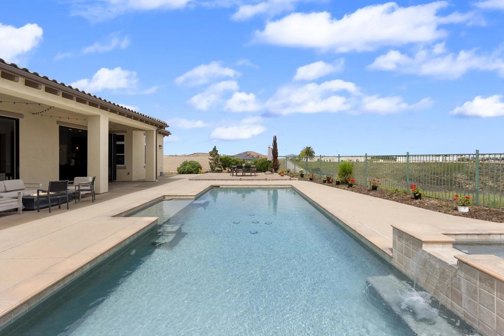 MLS #250032415SD img 52