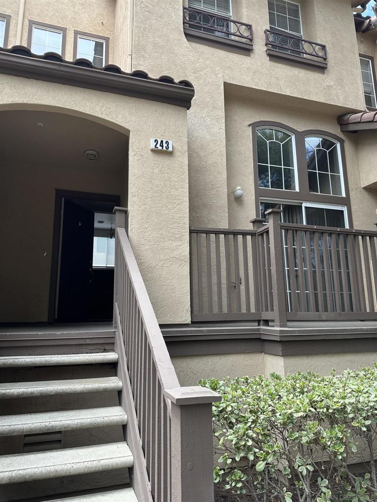 10284 Wateridge Circle #243