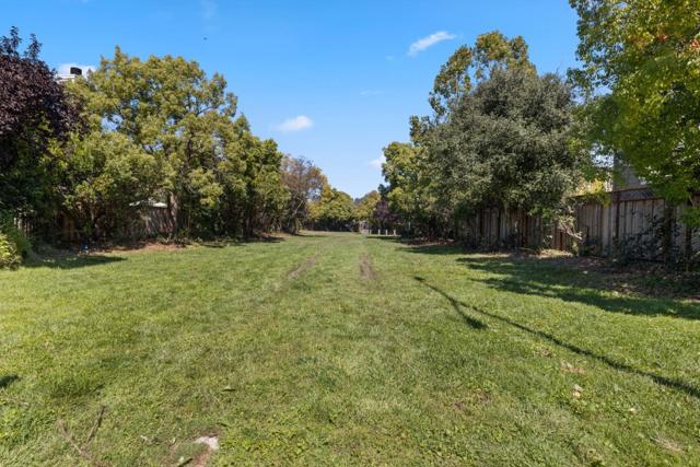152 Navigator Drive, Scotts Valley CA: https://media.crmls.org/mediaz/d95751cb-3e9b-4129-8f49-d042a724478b.jpg