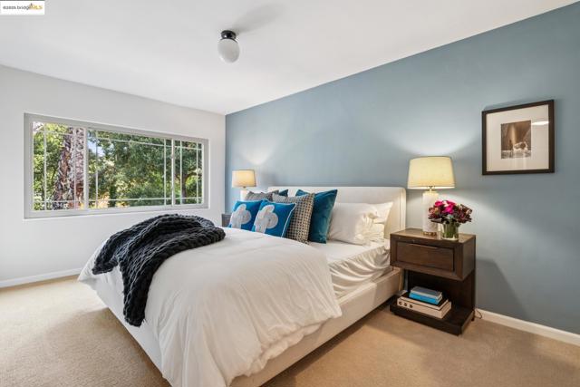 Image 34 of 53 For 1297 Sunnyhills Rd