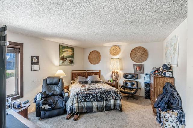 124 Surf Way, Monterey CA: https://media.crmls.org/mediaz/d9581235-7f4e-43ff-a203-d3a75994743f.jpg