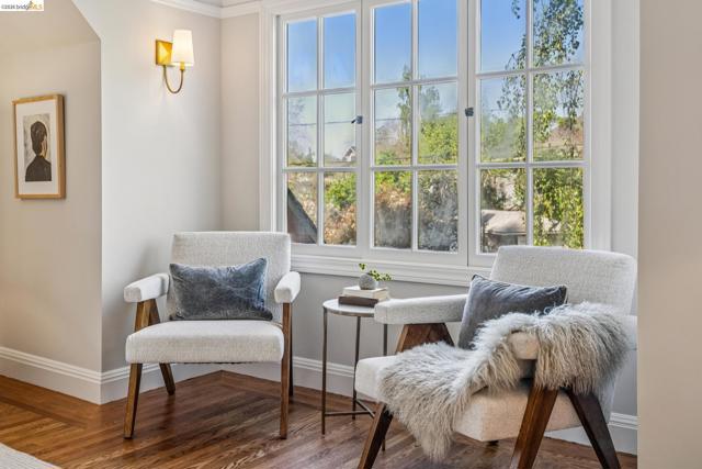 Image 34 of 59 For 4201 Lakeshore Ave