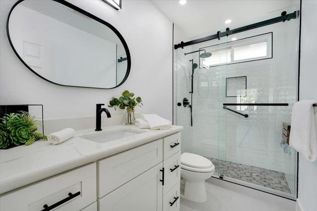 505 Drake Court, Foster City CA: https://media.crmls.org/mediaz/d9599c3b-7436-4e80-b120-bef945c8cc3b.jpg