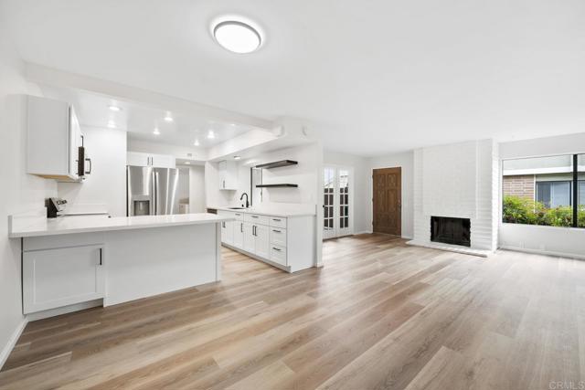 11883 Timaru Way, San Diego CA: https://media.crmls.org/mediaz/d959fe31-1432-4d7b-a5ce-6401fd5899fd.jpg