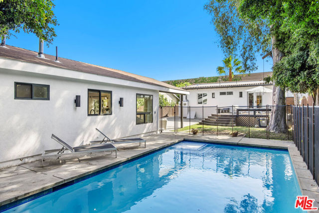 3720 Tuller Avenue, Los Angeles CA: https://media.crmls.org/mediaz/d95a3775-d3a8-4f59-a7fb-05ee1c29fd7e.jpg