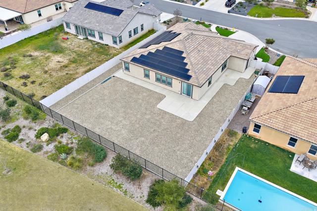 Detail Gallery Image 6 of 53 For 13410 Herringbone Ct, Valley Center,  CA 92082 - 4 Beds | 2/1 Baths