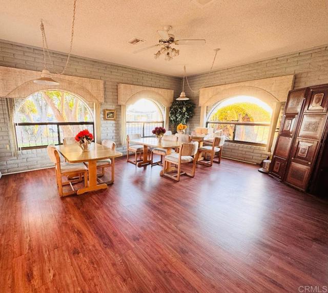 Detail Gallery Image 34 of 43 For 444 Anita St #19,  Chula Vista,  CA 91911 - 2 Beds | 2 Baths