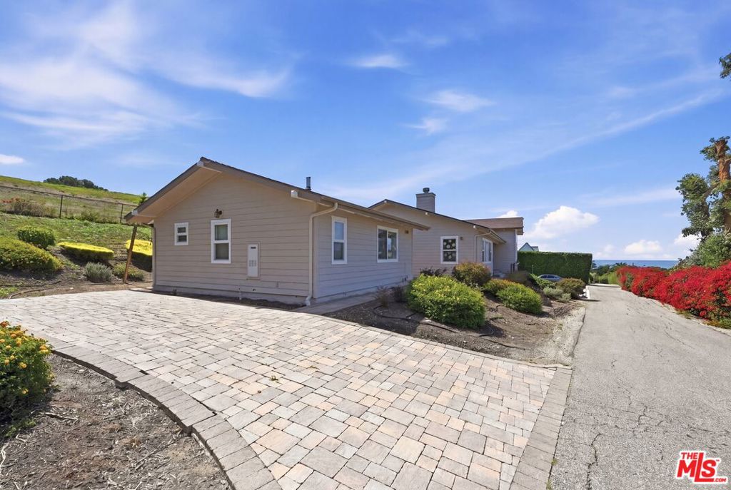 MLS #26754287 image #3