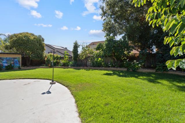 2859 Broken Oak Court, San Jose CA: https://media.crmls.org/mediaz/d95dd7b8-c335-4fbf-ab07-3caf54e5b53c.jpg