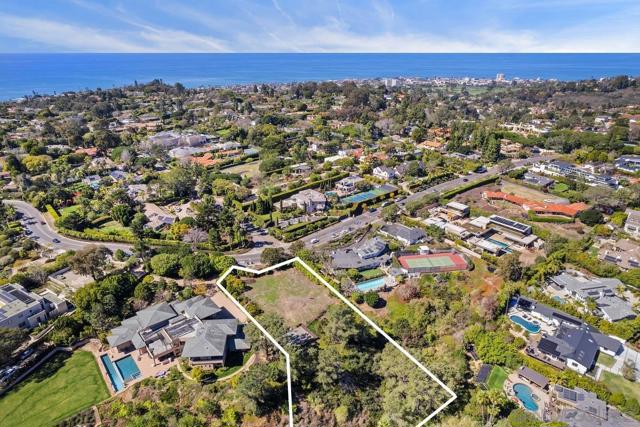 Image 5 of 11 For 6099 La Jolla Scenic Dr S