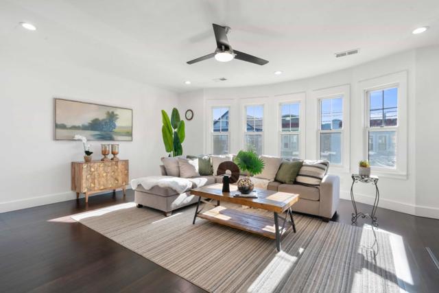 42 Farragut, San Francisco CA: https://media.crmls.org/mediaz/d9607d96-89d6-4c42-8d24-b1481a52773a.jpg