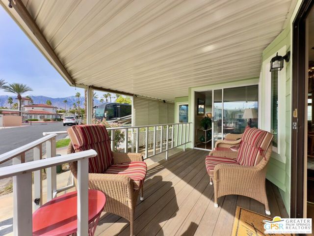 69801 Ramon Road, Cathedral City CA: https://media.crmls.org/mediaz/d96151b5-8306-4dc7-8442-2b89e215fd3d.jpg