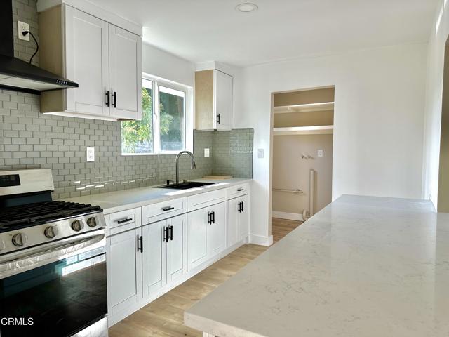 5063 Cypress Lane, Ventura CA: https://media.crmls.org/mediaz/d961673c-9e41-4166-96de-cb888b34437d.jpg