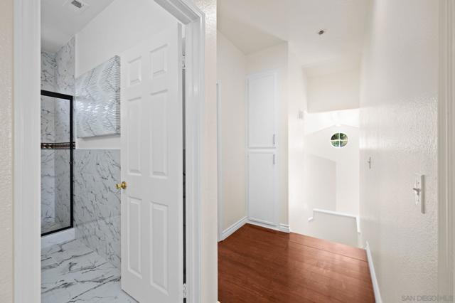 1669 Lisbon Pl, Escondido CA: https://media.crmls.org/mediaz/d9619559-9686-4a0b-9ffa-7b78d95737e9.jpg