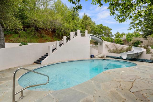 16460 Wood Acres Road, Los Gatos CA: https://media.crmls.org/mediaz/d962c0b2-7027-4f1a-b04e-cfaaec34c328.jpg