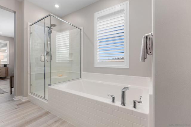 Image 16 of 48 For 1518 Pepperwood Way