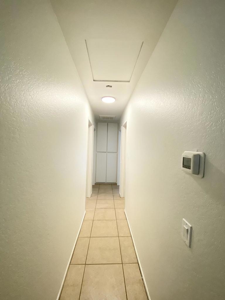 https://media.crmls.org/mediaz/d9637bbb-9378-4458-ab45-dcaf218dce94.jpg?preset=X-Large