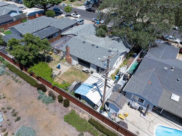 8421 Wayland Lane, Gilroy CA: https://media.crmls.org/mediaz/d963b7bd-1c98-4e0a-b4ee-1dc080a89f3c.jpg