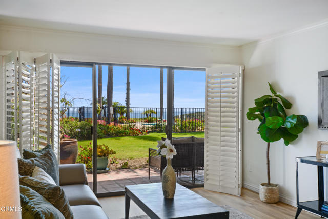 24242 Santa Clara Avenue, Dana Point CA: https://media.crmls.org/mediaz/d9657058-8c4d-4bd3-a9e8-a7c2550215ac.jpg