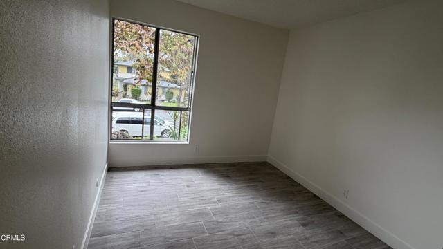 Detail Gallery Image 10 of 16 For 1300 Saratoga Ave #107,  Ventura,  CA 93003 - 3 Beds | 2 Baths