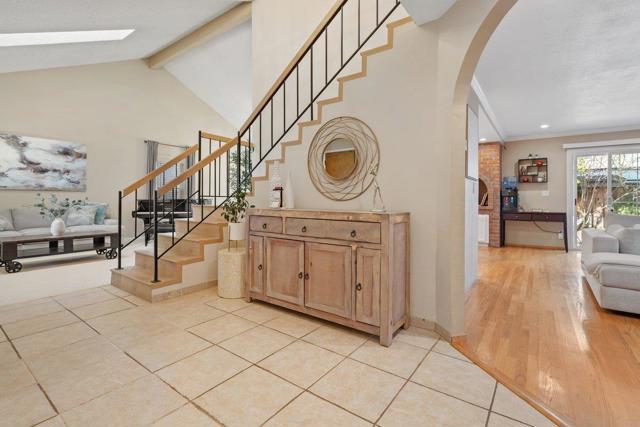 Image 6 of 48 For 895 Alcosta Drive