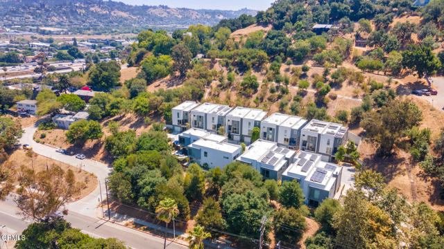 Detail Gallery Image 27 of 28 For 2504 via Artis, Los Angeles,  CA 90039 - 3 Beds | 3 Baths