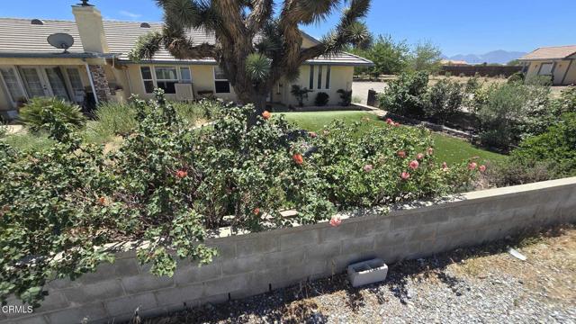 Detail Gallery Image 3 of 19 For 12780 Fir St, Oak Hills,  CA 92344 - 4 Beds | 2/1 Baths