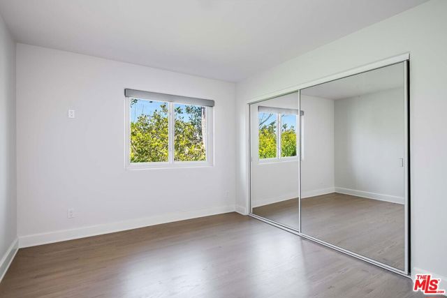 3201 Viola Place, Marina del Rey CA: https://media.crmls.org/mediaz/d9679f36-63e4-489a-981a-0641a0223df0.jpg