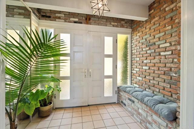5171 College Gardens Court, San Diego CA: https://media.crmls.org/mediaz/d96899ba-935c-45e3-b840-30db86203fa1.jpg