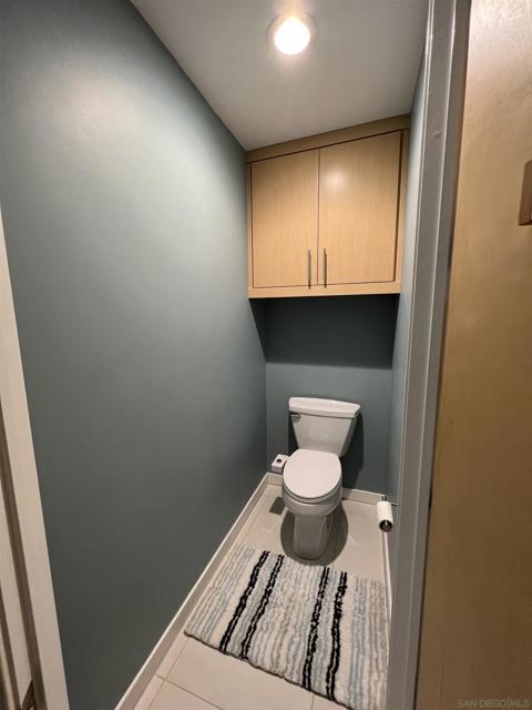 845 Fort Stockton Dr, San Diego CA: https://media.crmls.org/mediaz/d968b595-407b-4c86-b37f-5fe5ded90954.jpg