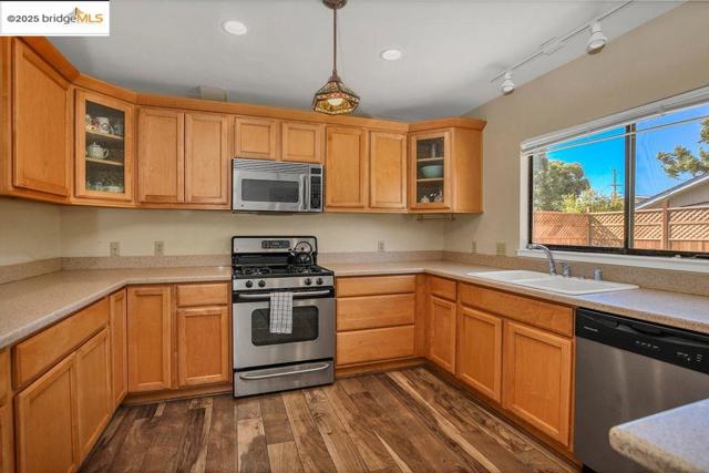 5071 Bonwell Drive, Concord CA: https://media.crmls.org/mediaz/d968c285-ae6c-46b9-8f3b-99ee9f47e2fc.jpg