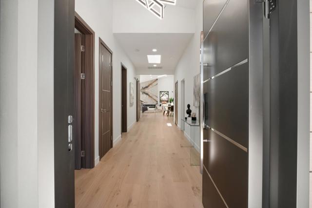 239 Eureka Court, Sunnyvale CA: https://media.crmls.org/mediaz/d968e605-c1ac-48fe-ab35-6c9788301723.jpg