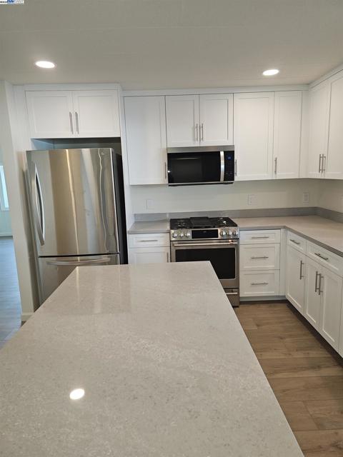 4141 Deepcreek, Fremont CA: https://media.crmls.org/mediaz/d9690d6a-7025-47de-889e-7f92739ec9d4.jpg