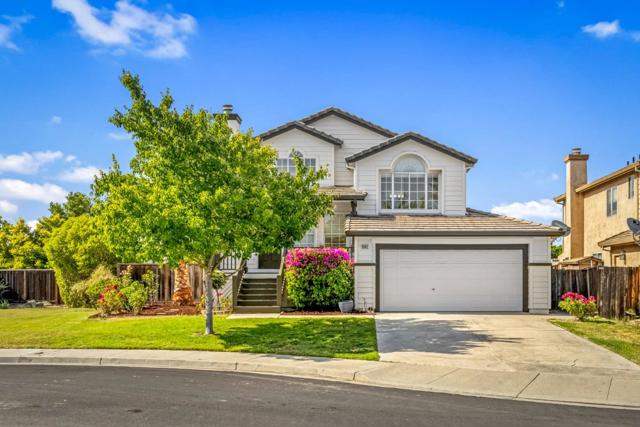 9082 Spencer Court, Gilroy CA: https://media.crmls.org/mediaz/d96ab799-373f-43db-99d0-8493df9aafb1.jpg