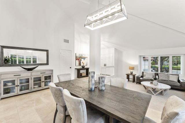 1219 Countrywood Lane, Vista CA: https://media.crmls.org/mediaz/d96c46df-c883-4aa7-bd78-b7d29c6a8af3.jpg