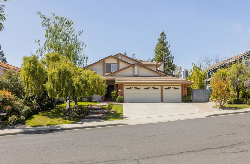 458 Knottingham Cir
