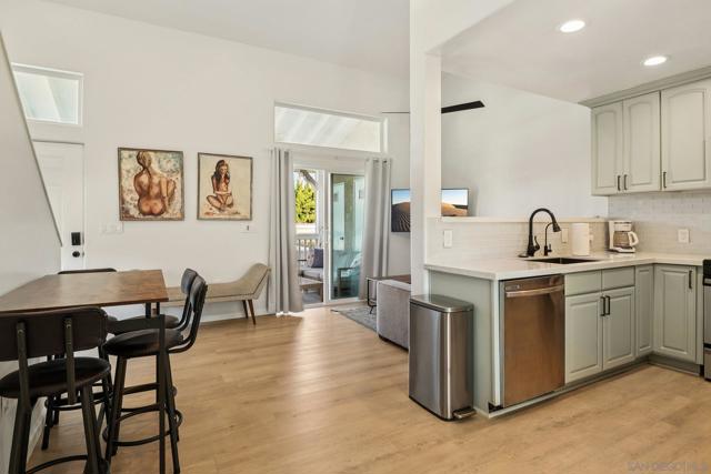 4851 Narragansett Ave, San Diego CA: https://media.crmls.org/mediaz/d96d15fd-8fb8-4285-b847-e751fbae70f6.jpg