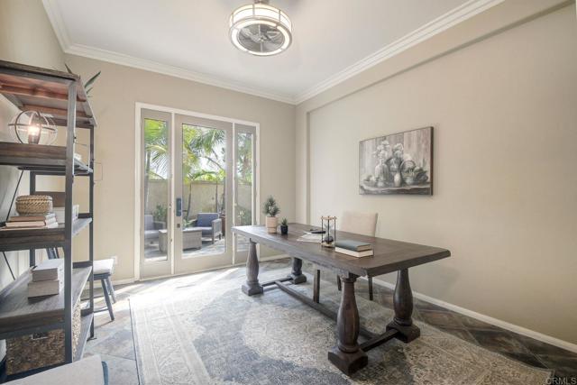 Detail Gallery Image 8 of 30 For 1701 Hilo Dr, Vista,  CA 92081 - 3 Beds | 2/1 Baths