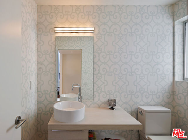 521 Marine Street photo 7