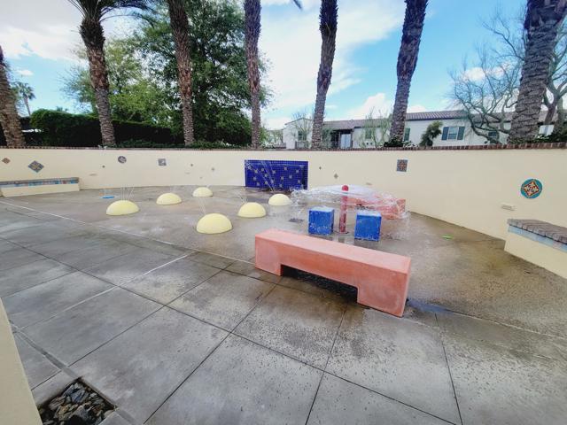 118 Paseo Bravo, Palm Desert CA: https://media.crmls.org/mediaz/d96ec3f1-d0a9-474a-9a37-77a6d3e24b6e.jpg