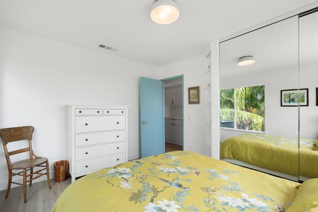 Detail Gallery Image 35 of 68 For 2066 Steiger Ln, Oceanside,  CA 92056 - 5 Beds | 3 Baths