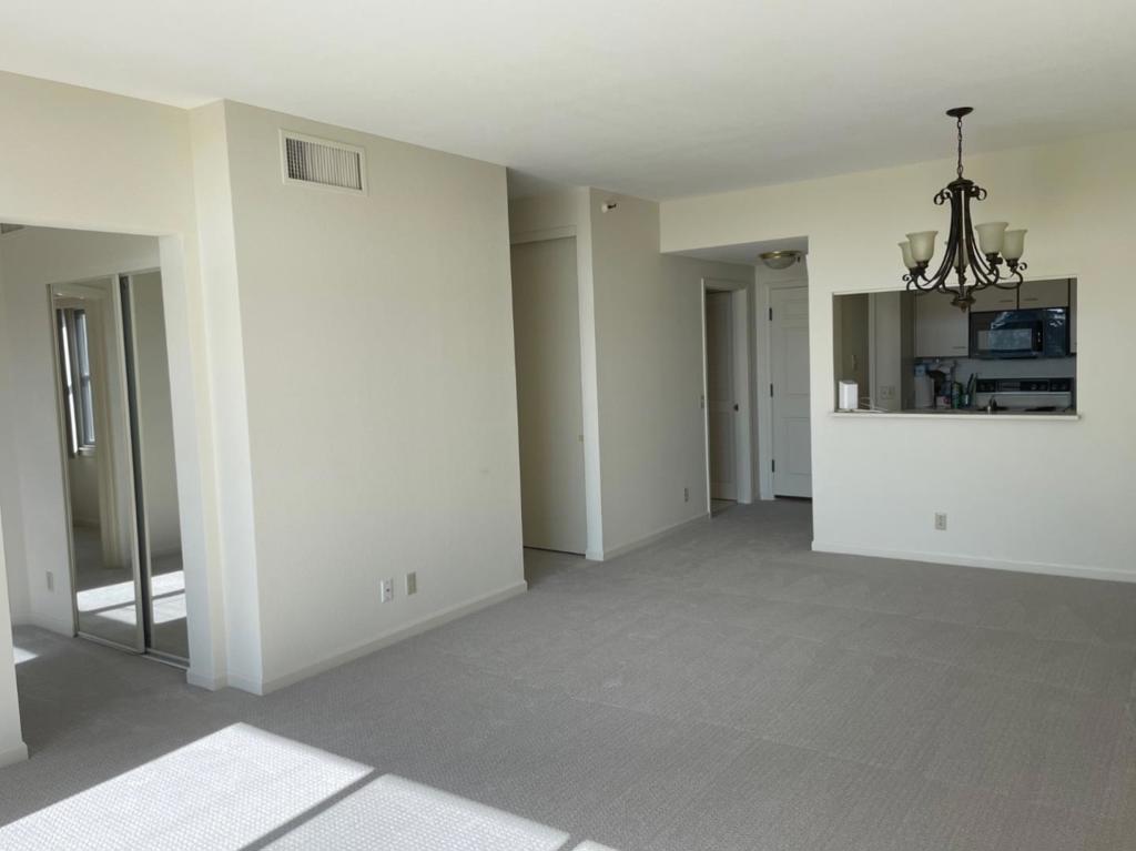 1 Baldwin Avenue #706