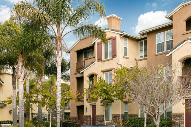 1740 Tanager Street, Ventura CA: https://media.crmls.org/mediaz/d96f7f36-9372-43fd-a959-c82a8becb3f9.jpg