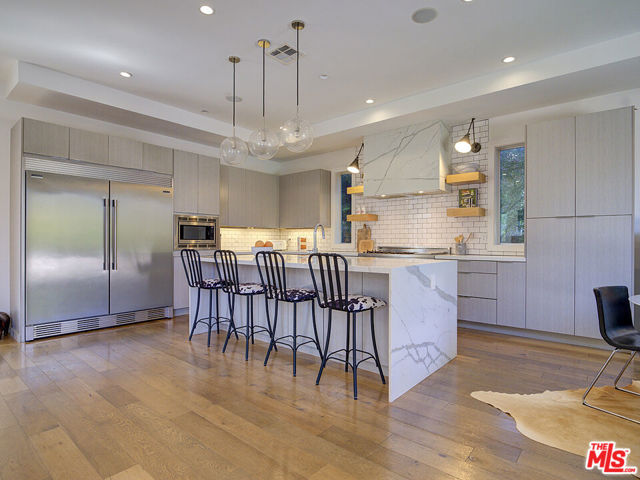 11954 Lucile Street, Culver City CA: https://media.crmls.org/mediaz/d96fa181-8c27-46fc-9a90-33d440afe9bf.jpg