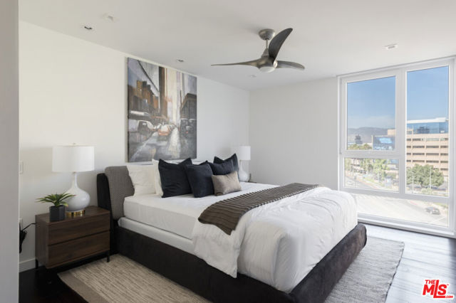 Virtually staged model home ph