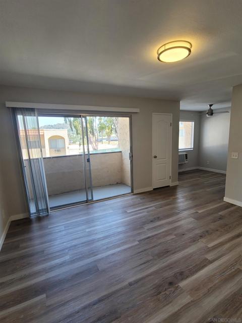 3557 Kenora Dr, Spring Valley CA: https://media.crmls.org/mediaz/d97077c8-e1c0-4a45-9398-9bd65ad596ce.jpg